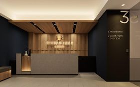 Fieris Izzy Hotel
